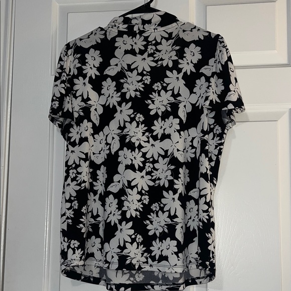 Adrienne Vittadini Monochrome Floral Tie-Neck Blouse - Picture 3 of 8